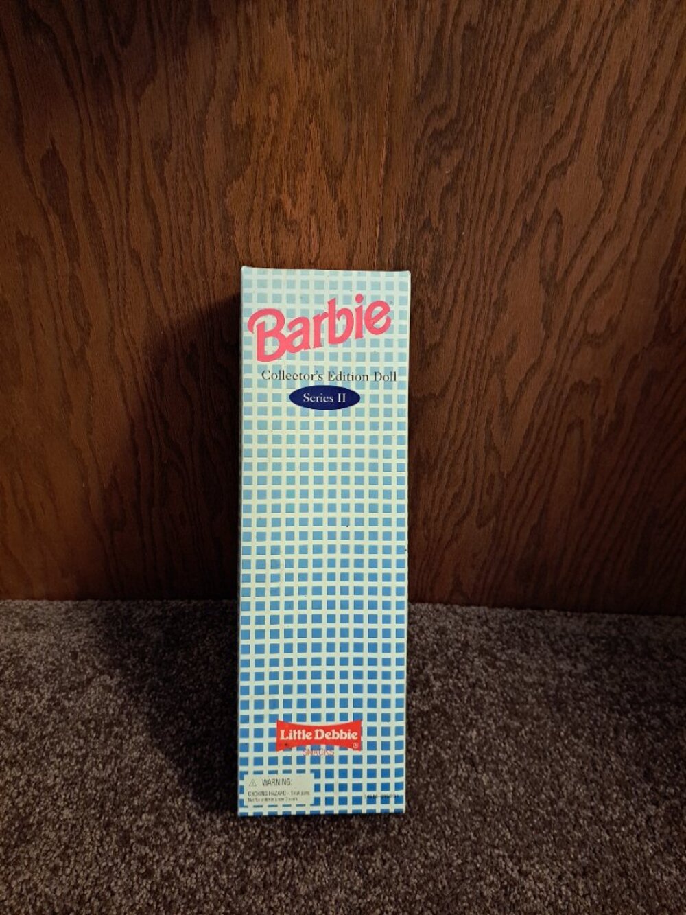 NIB Vintage Little Debbie Barbie Collector's Edition Series II doll - Picture 6 of 6